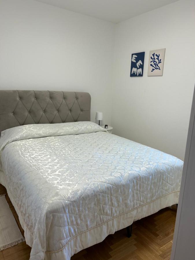 Zio Nino Lejlighed Sutomiscica Eksteriør billede